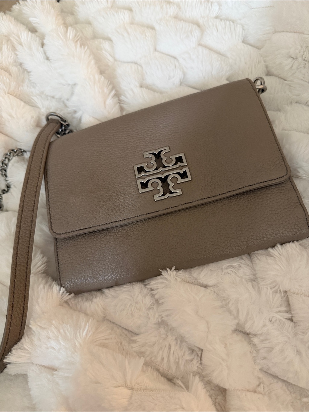 Tory Burch Pebbled Leather Crossbody In Grey